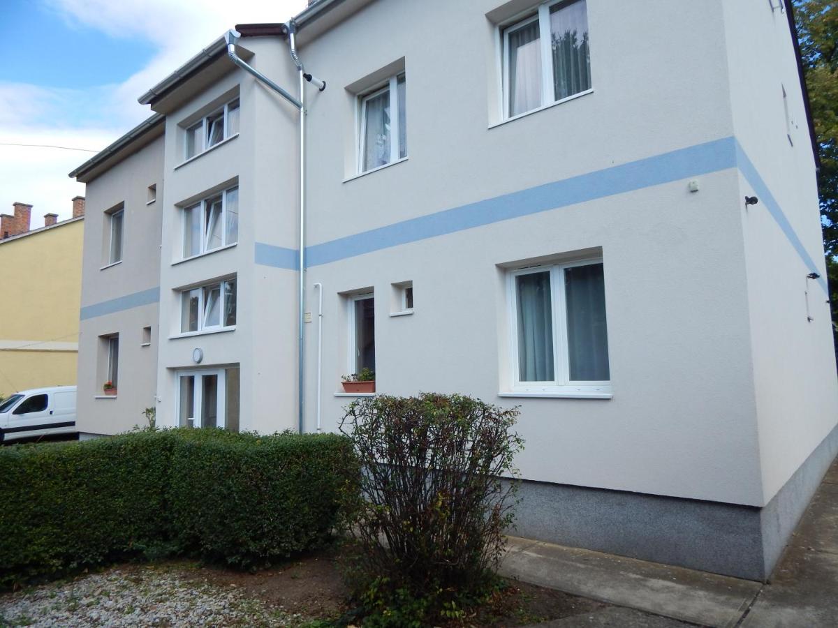 Hajdu Vendeghaz Hotel Hajdúszoboszló Exterior foto