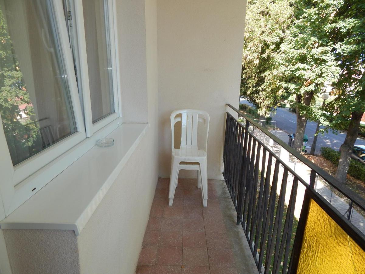 Hajdu Vendeghaz Hotel Hajdúszoboszló Exterior foto