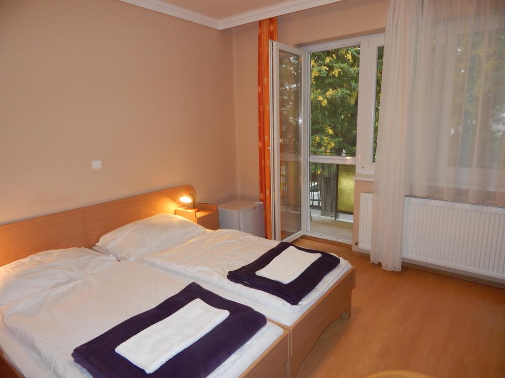 Hajdu Vendeghaz Hotel Hajdúszoboszló Cameră foto